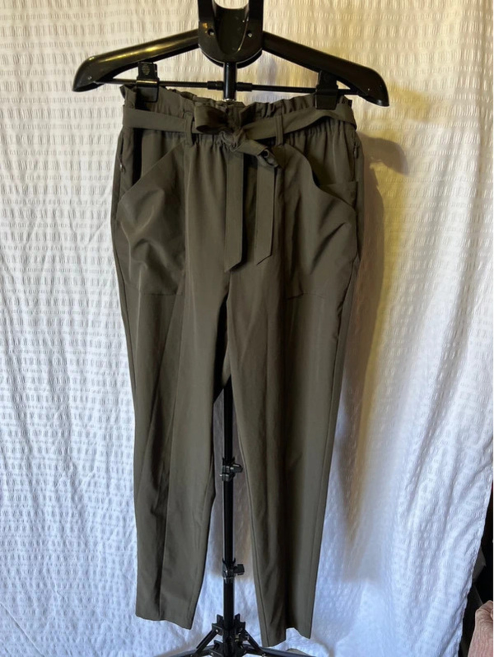 Modern Ambition Sz Med Slacks